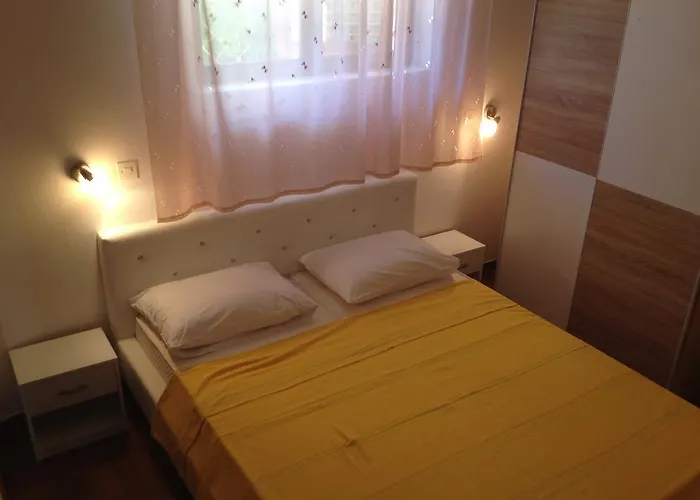 Luka شقة باشْكا