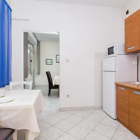 Apartamento Luka *
