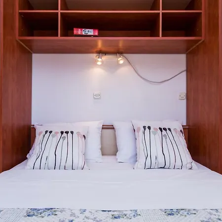 Luka Apartment Baška